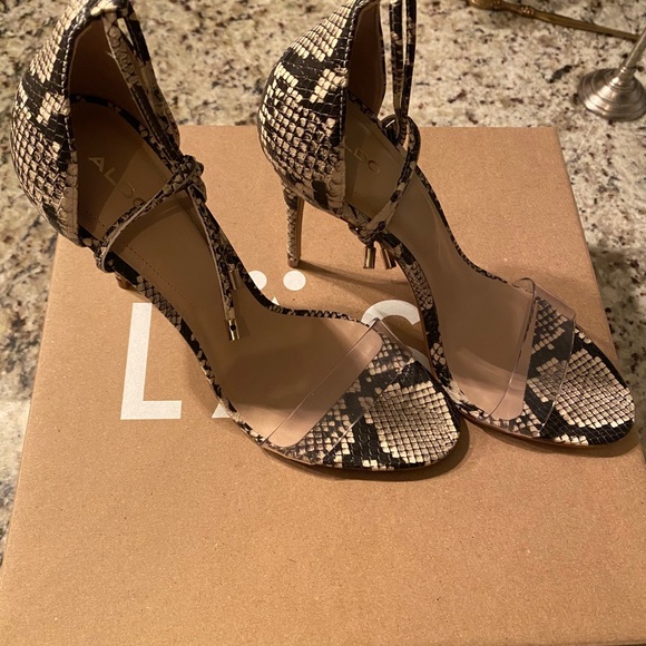 NWOT Aldo Snake Skin Wrap Stiletto Sandal - Picture 2 of 8